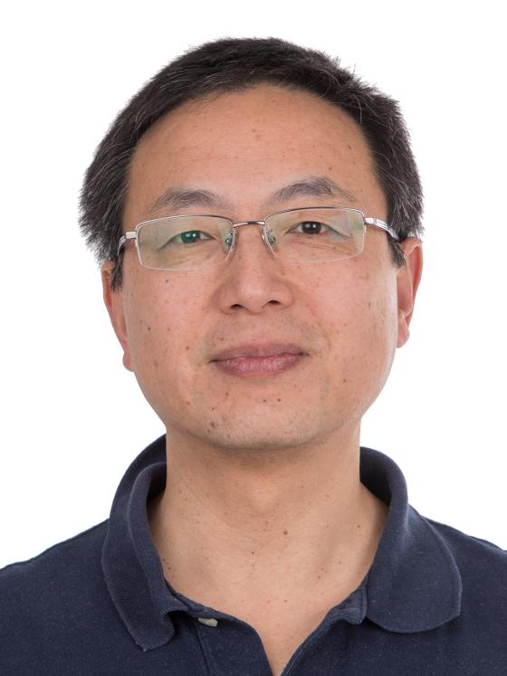 Weihai Yu.jpg
