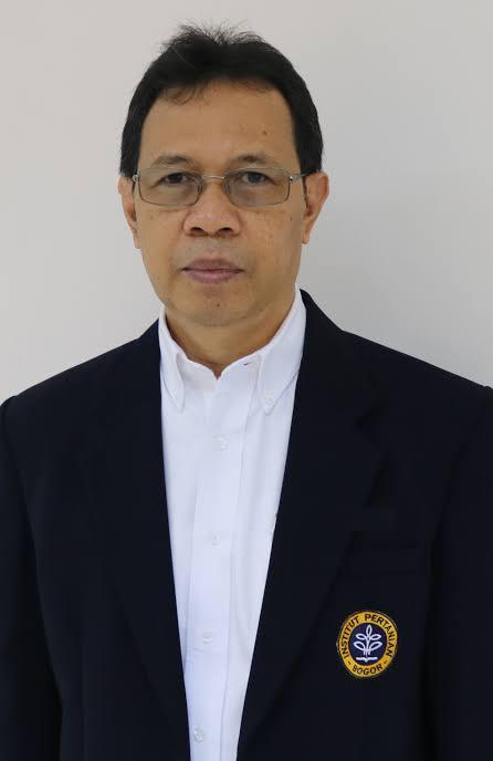 prof-dr-akhmad-fauzi.jpeg