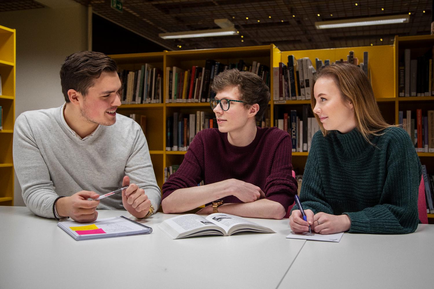 Illustrasjons-/bannerbilde for Gruppearbeid som undervisningsform