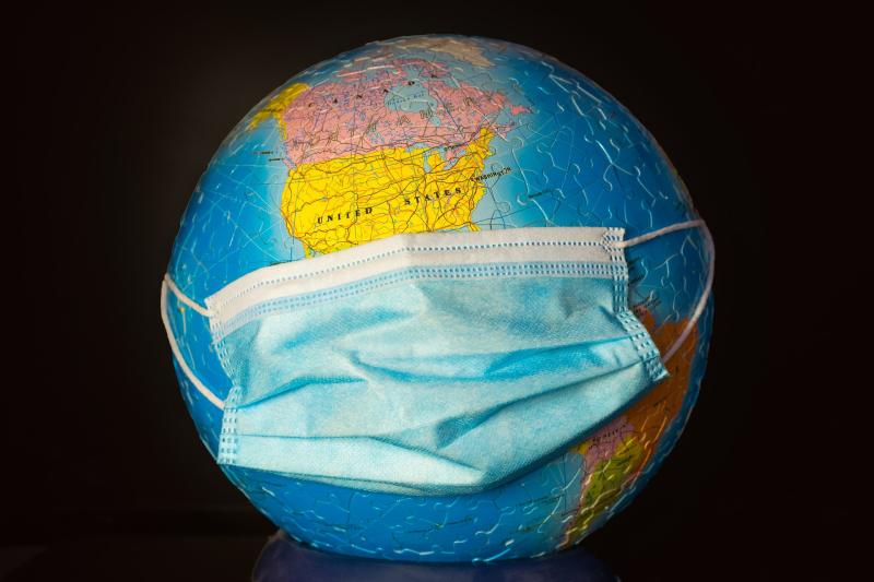 Illustrasjons-/bannerbilde for Nettkurs: Grunnleggende innføring i global folkehelse / Online course: Global and public health essentials: a comprehensive introduction