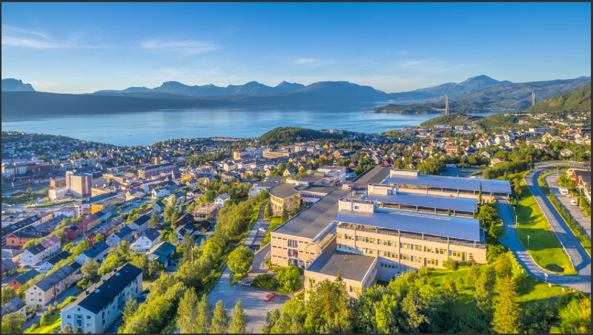 Illustrasjons-/bannerbilde for Midnight Sun Summit in Mathematics and Engineering