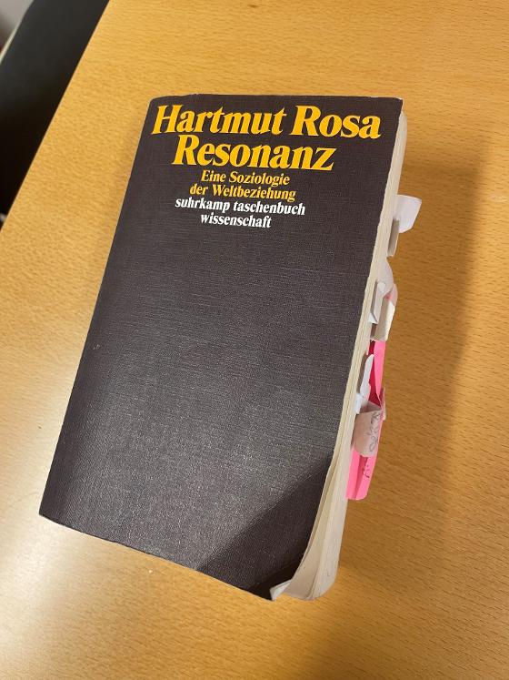 Illustrasjonsbilde for Reading group Resonance (Hartmut Rosa)