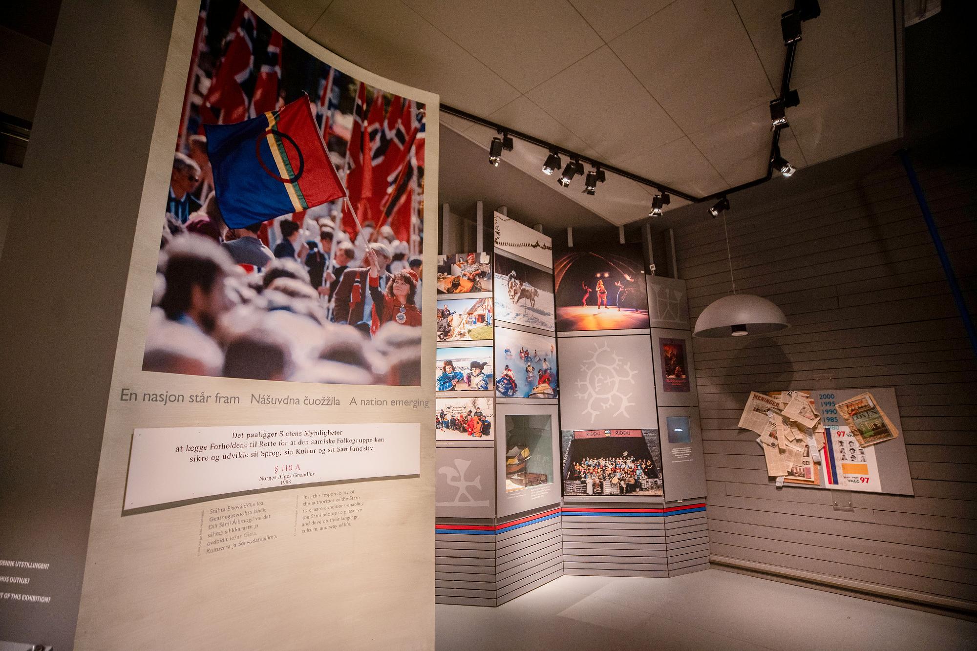 Utsnitt fra utstillingen S&aacute;pmi - en nasjon blir til ved Norges arktiske universitetsmuseum  UMAK.