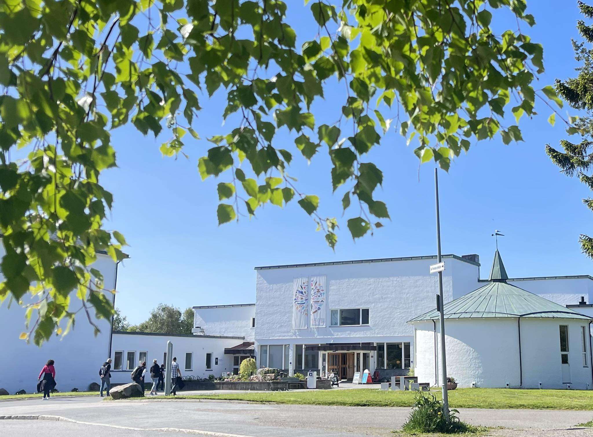 hvite museumsbygg