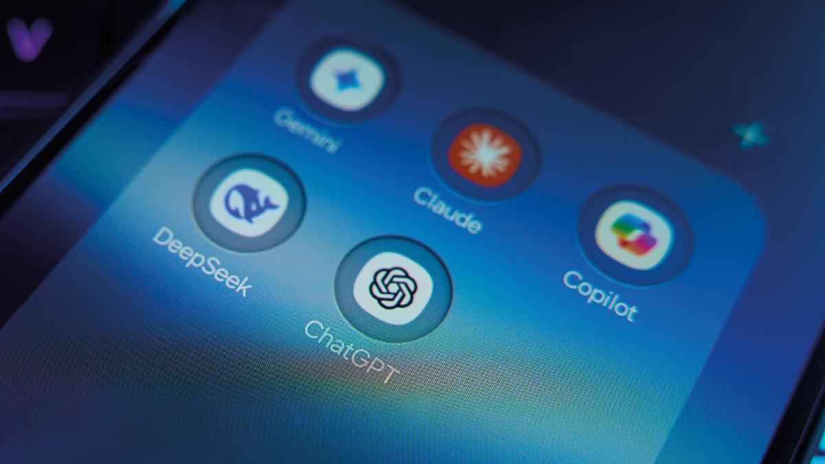 Illustration of chatbots like Gemini, Claude, Copilot, DeepSeek and ChatGPT