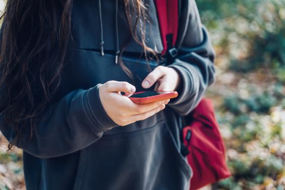 Illustrasjonsbilde for Ungdom, skjerm og digital psykisk helse